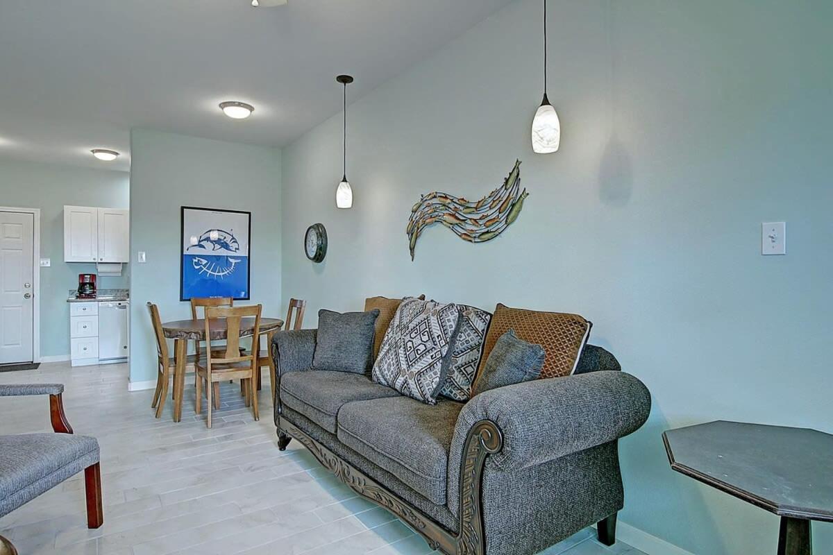 Captain Quarter'S 1 Bedrm Unit At Sea Isle Village Port Aransas Esterno foto