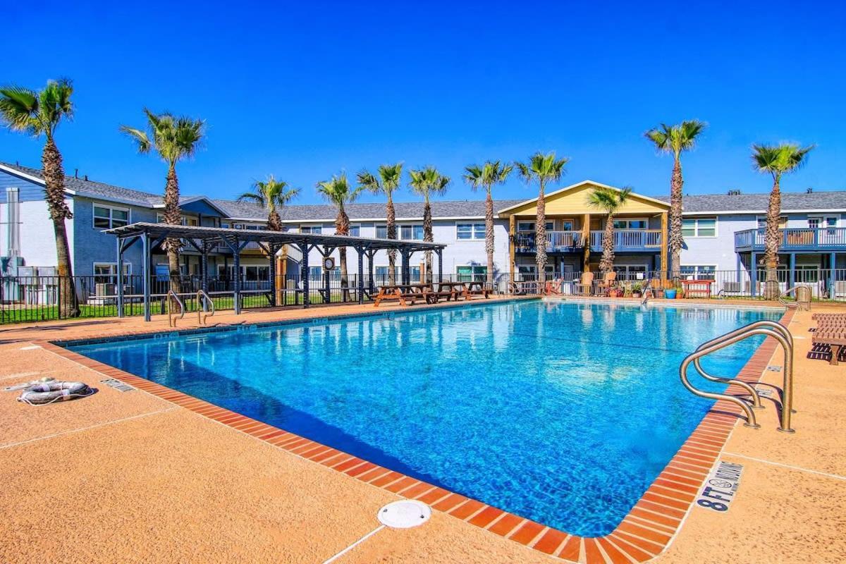 Captain Quarter'S 1 Bedrm Unit At Sea Isle Village Port Aransas Esterno foto