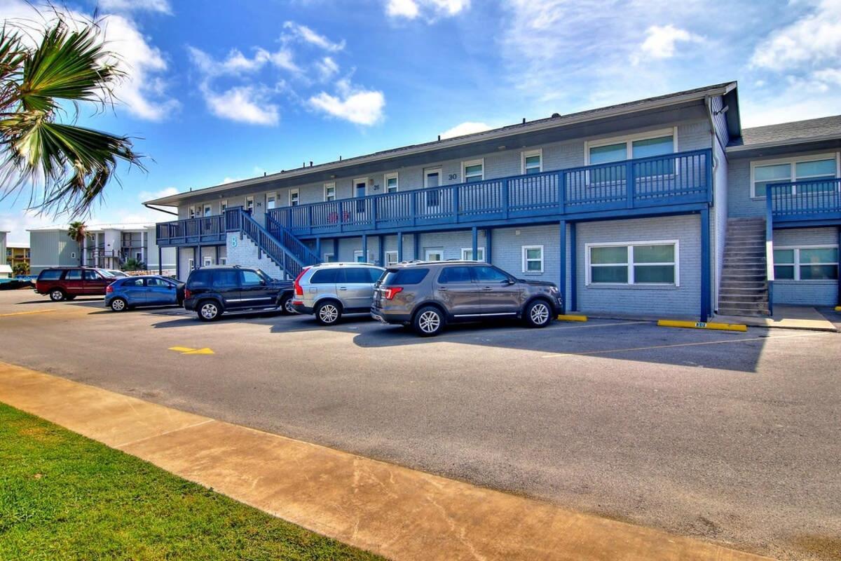 Captain Quarter'S 1 Bedrm Unit At Sea Isle Village Port Aransas Esterno foto