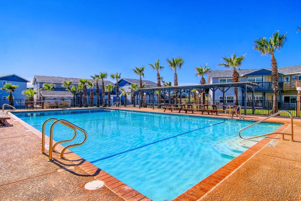 Captain Quarter'S 1 Bedrm Unit At Sea Isle Village Port Aransas Esterno foto